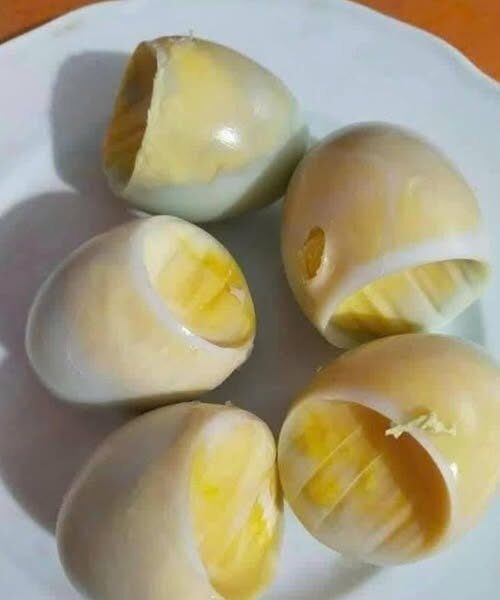 Wat gebeurt er als je per ongeluk een bedorven ei eet?